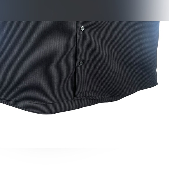 Mens Van Heusen Traveler Stretch Classic Fit No-Iron Button Down Size Medium M - Picture 5 of 8